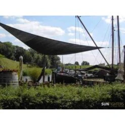 Sunfighters 90 Graden Driehoek 3x3x4,2 Zwart -tuinmeubelen bc71b6deeab049ca908c4e70205c1ad7